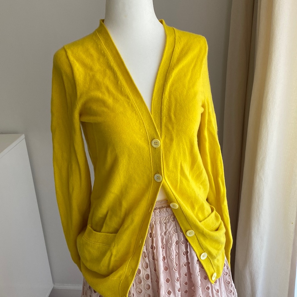 Cashmere cardigan